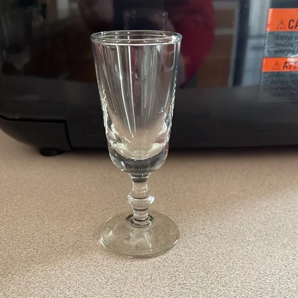 Shot glasses - Picture 3 of 3